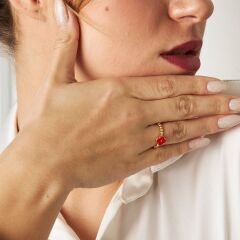 kırmızı yonca kolyesi