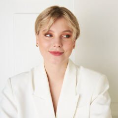 kavisli taşlı sonsuzluk küpeleri