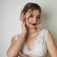 çift ​​yapraklı gül kolye