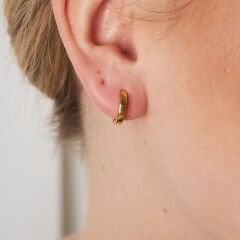 her gün için şık küpeler