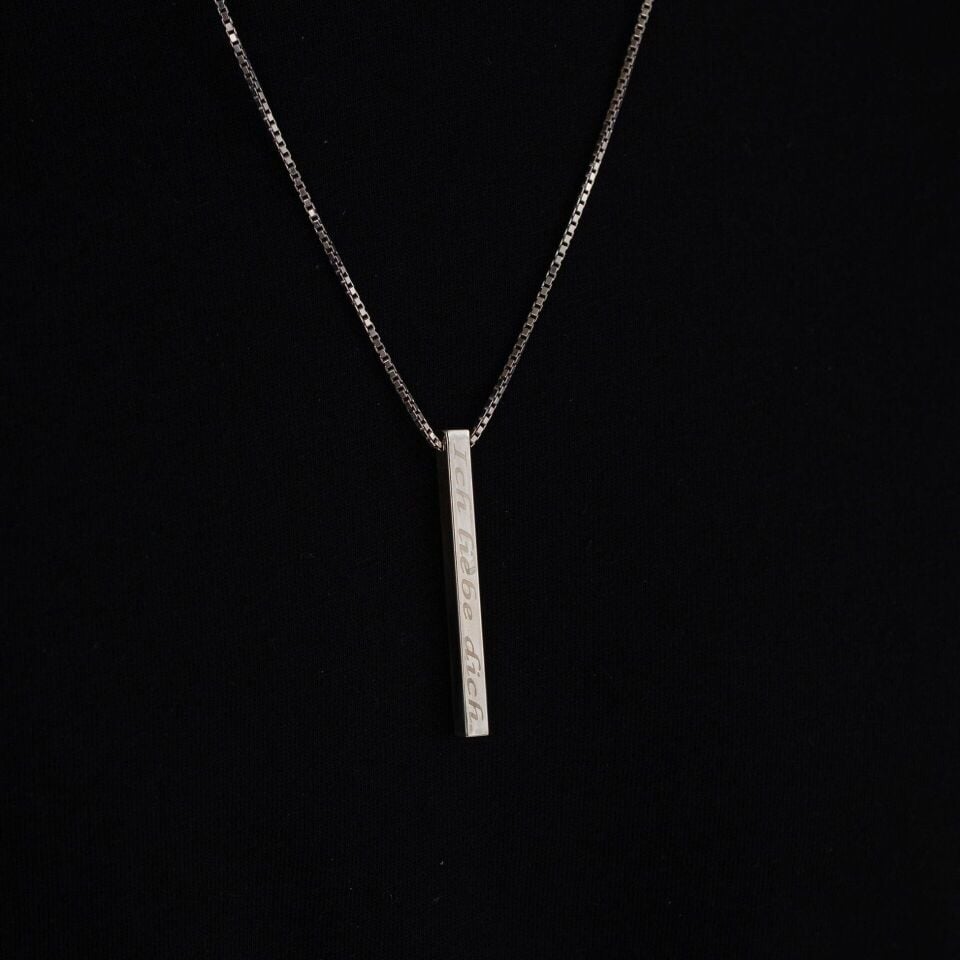 isimli dikdörtgen çubuk kolye