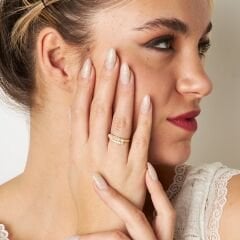 inci taşlı yüzük