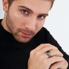 opal siyah taşlı yüzük