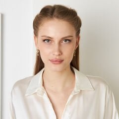 taşlı kalp-anahtar küpeler