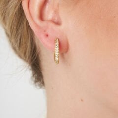 yarım yuvarlak taşlı halka küpeler