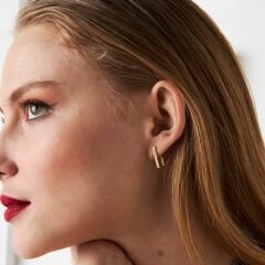 taşlı dikdörtgen yıldız küpeler