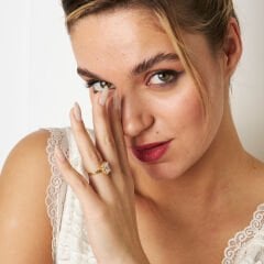 kare baget taş yüzük