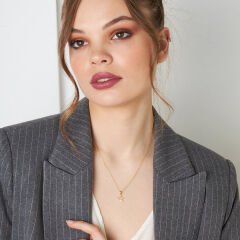 sallanan yıldızlı kolye