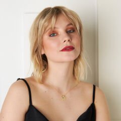 isim kolyesi-kolye-iki-harfli-ve-bosem-görünümlü