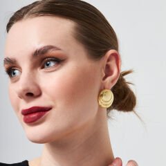 büyük düğme küpeler