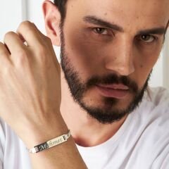 kişiselleştirilmiş plakalı isim bileziği