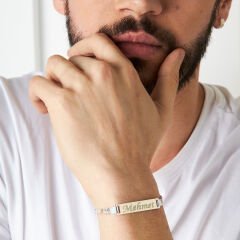 kişiselleştirilmiş plakalı isim bileziği