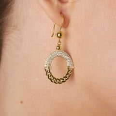 zirkon taşlı oval-şık tasarımlı küpeler