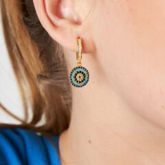 toplum-göz-küpeleri