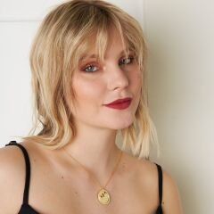 mektup-plaka-doğum-kolyesi-taşlı