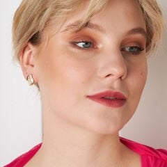 üç sıra taşlı küpeler