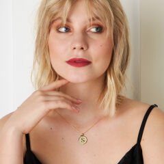 isim kolyesi-oval-kolye-bosem-göz-harfli