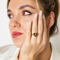 tek taşlı büyük kalp yüzük