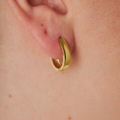 basit model oval küpeler