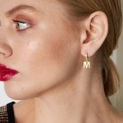 basit harf küpeleri